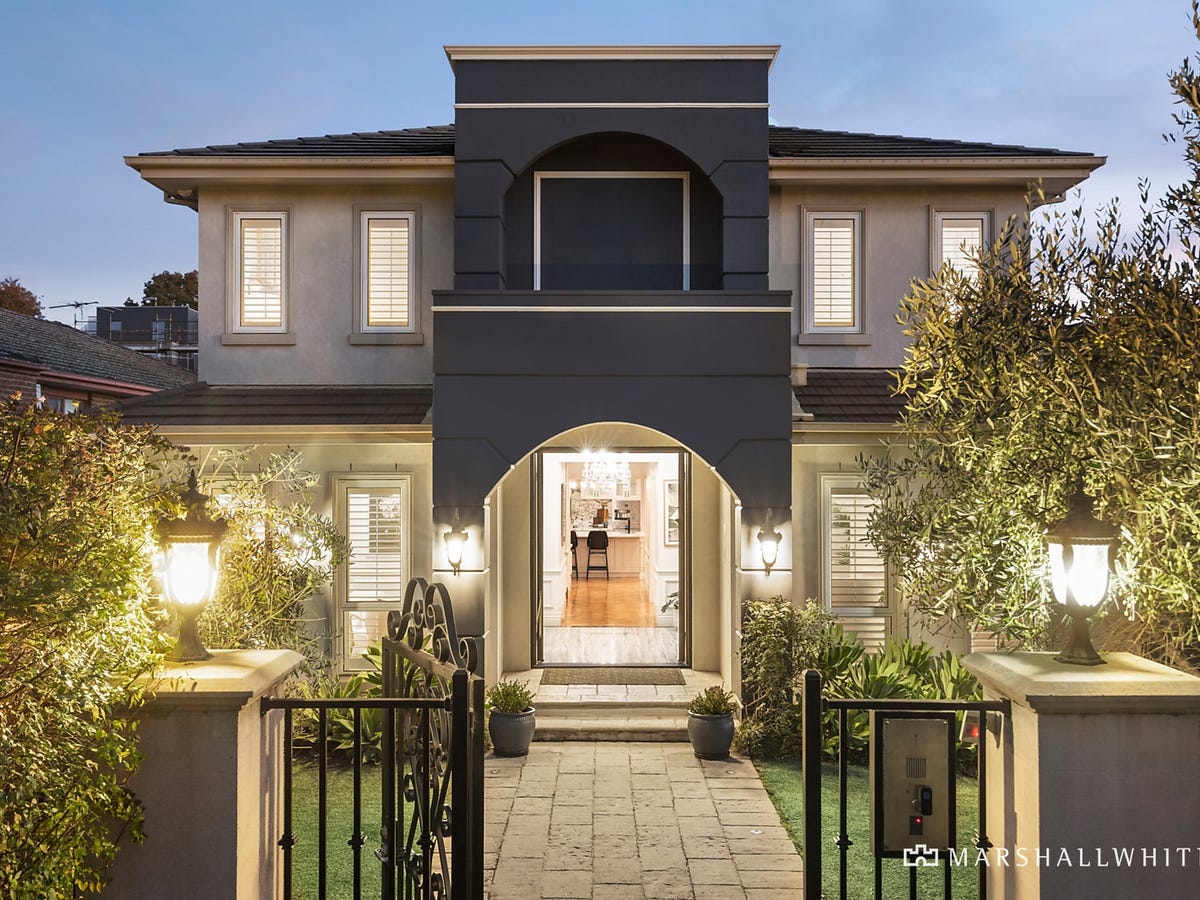 1/10 Lesley Street CAMBERWELL