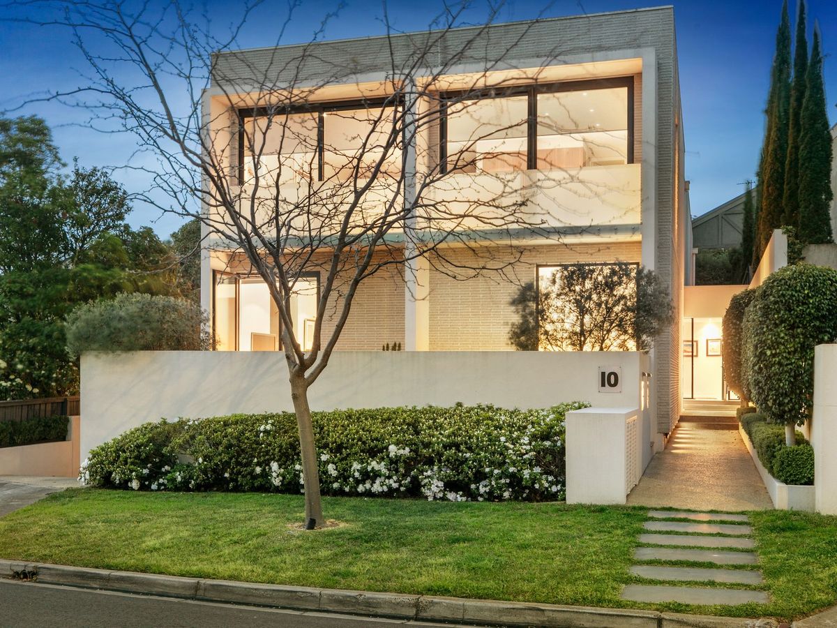 1/10 Martin Court TOORAK