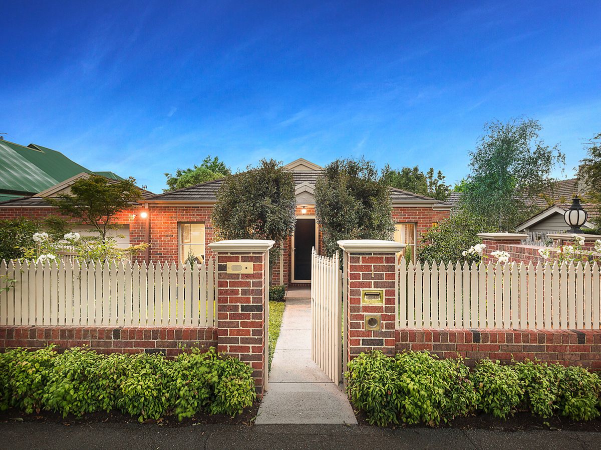 1/114 Guildford Road SURREY HILLS