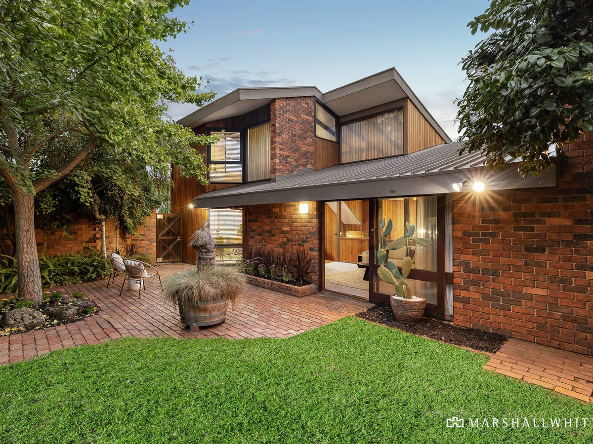 1/21 Davis Street KEW