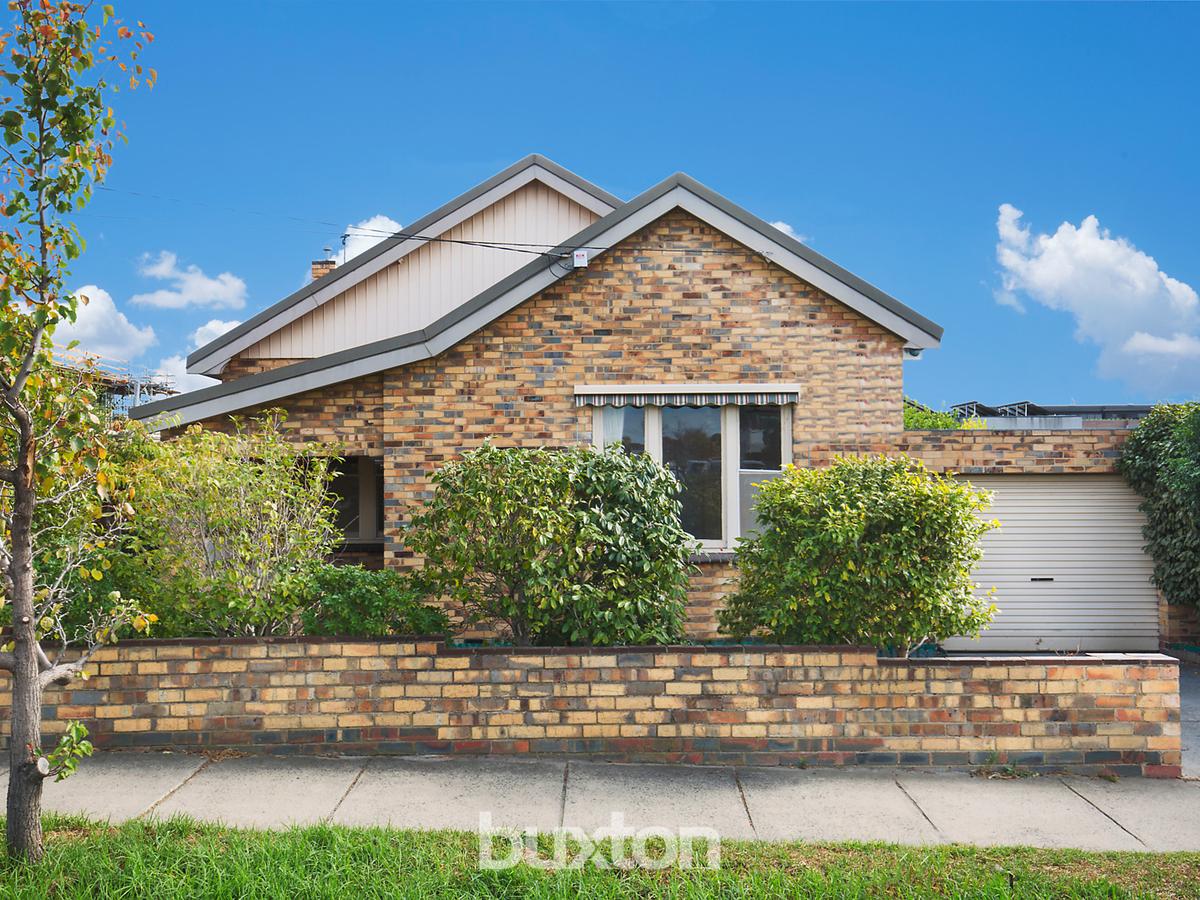 1/31 Nicholson Street BENTLEIGH
