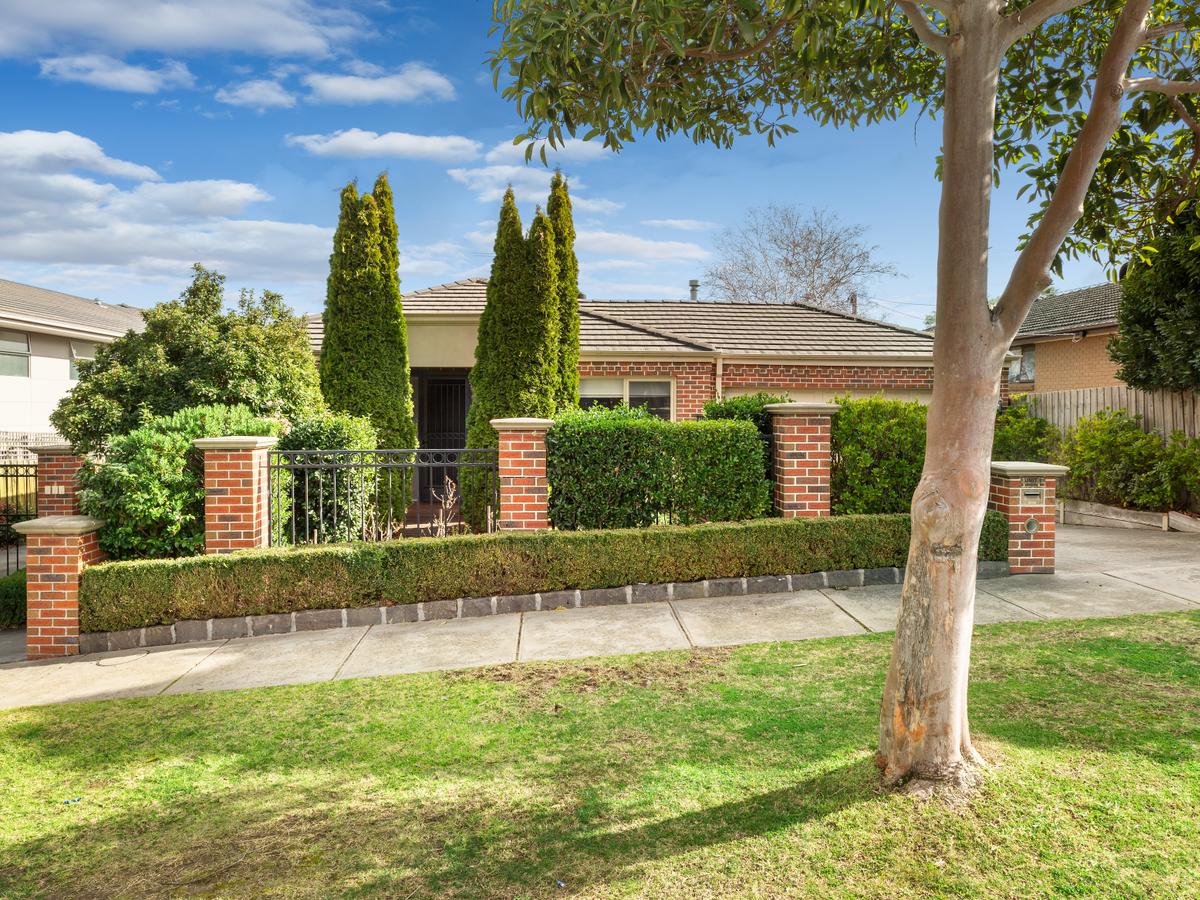 1/3 Parring Road BALWYN