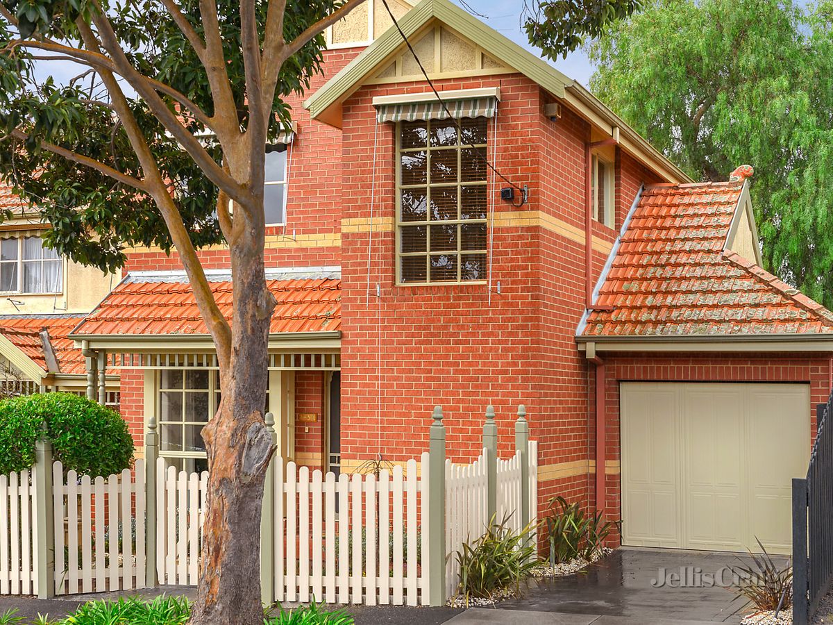 1/50 Gladstone Street KEW