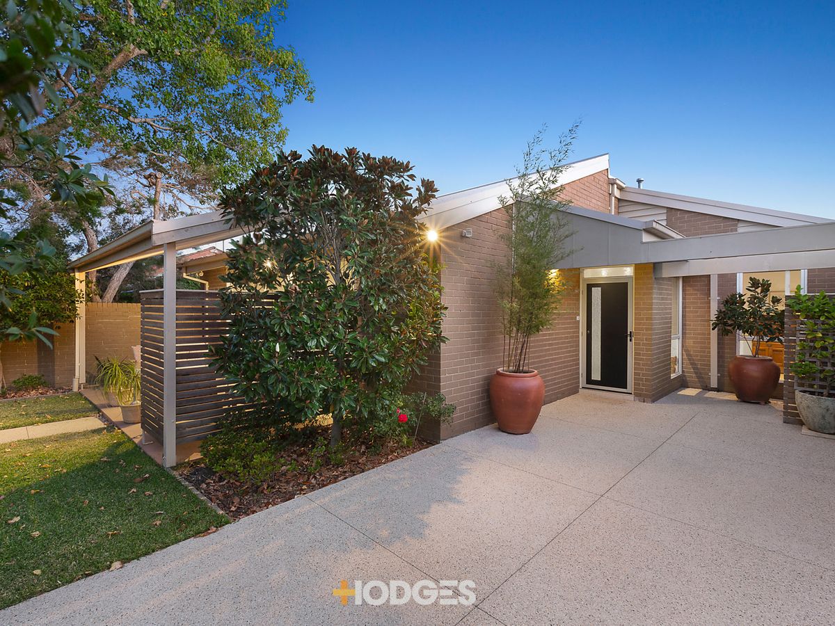 1/96 Cole Street BRIGHTON
