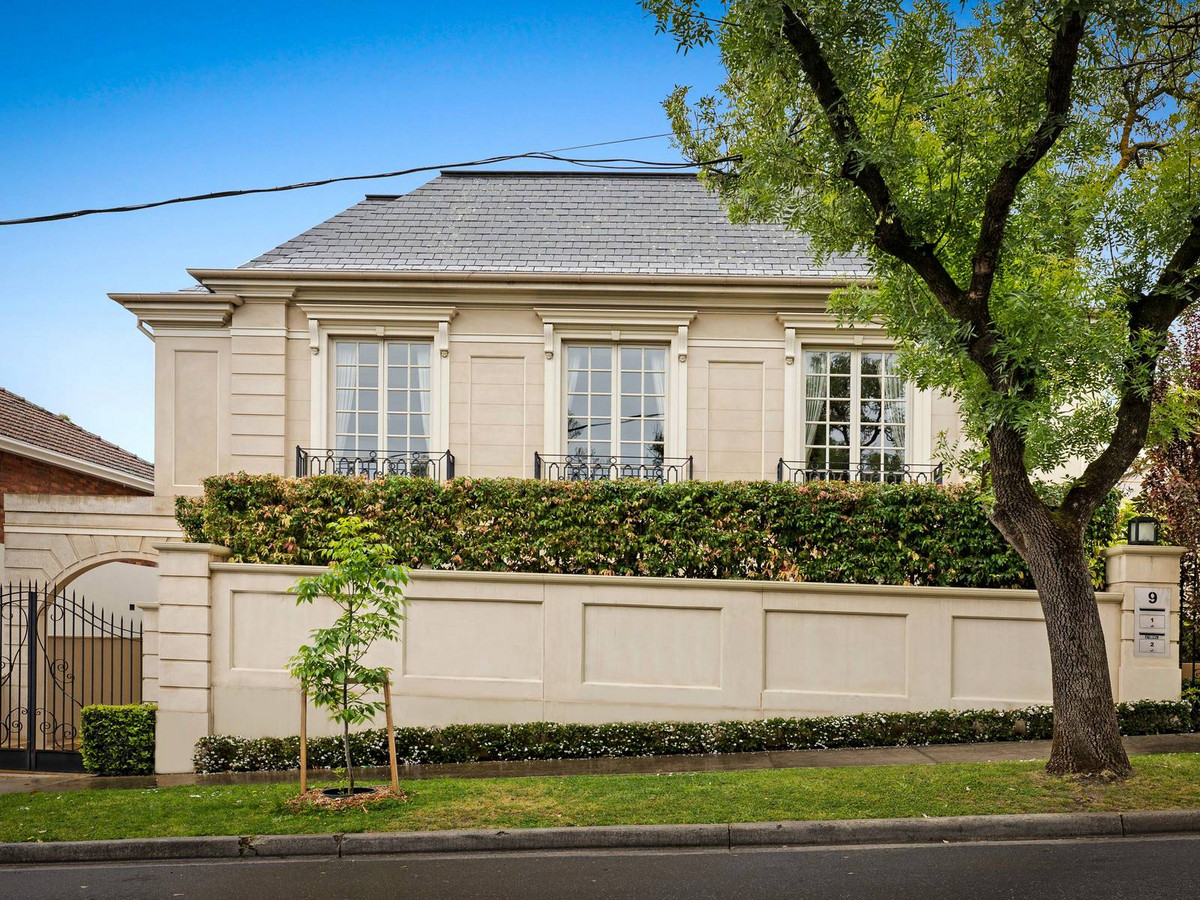 1/9 Flintoft Avenue TOORAK