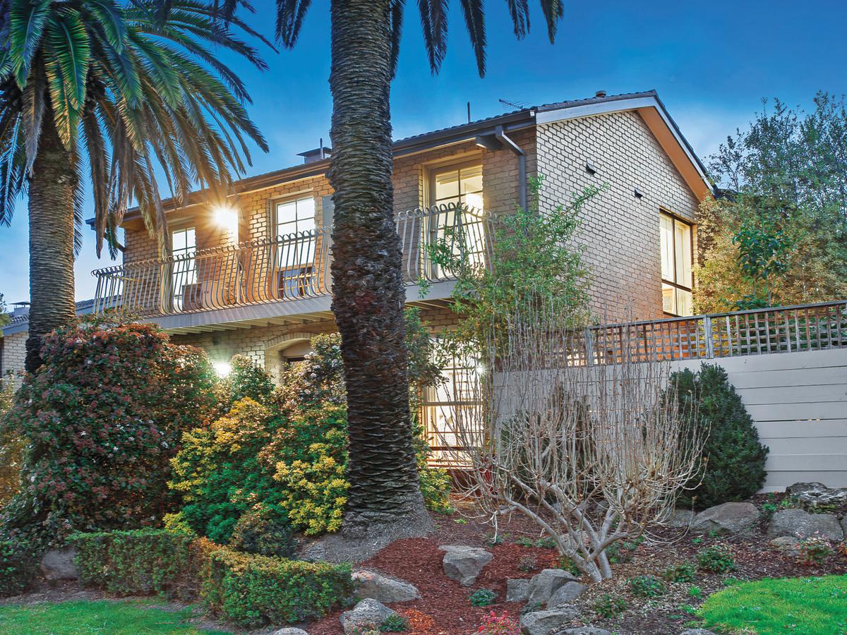 10/37-51 Foley Street KEW