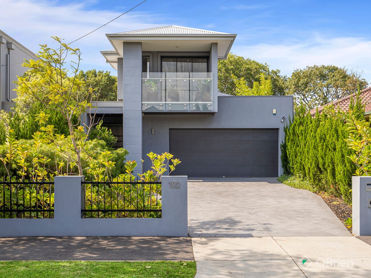 102 Carpenter Street BRIGHTON