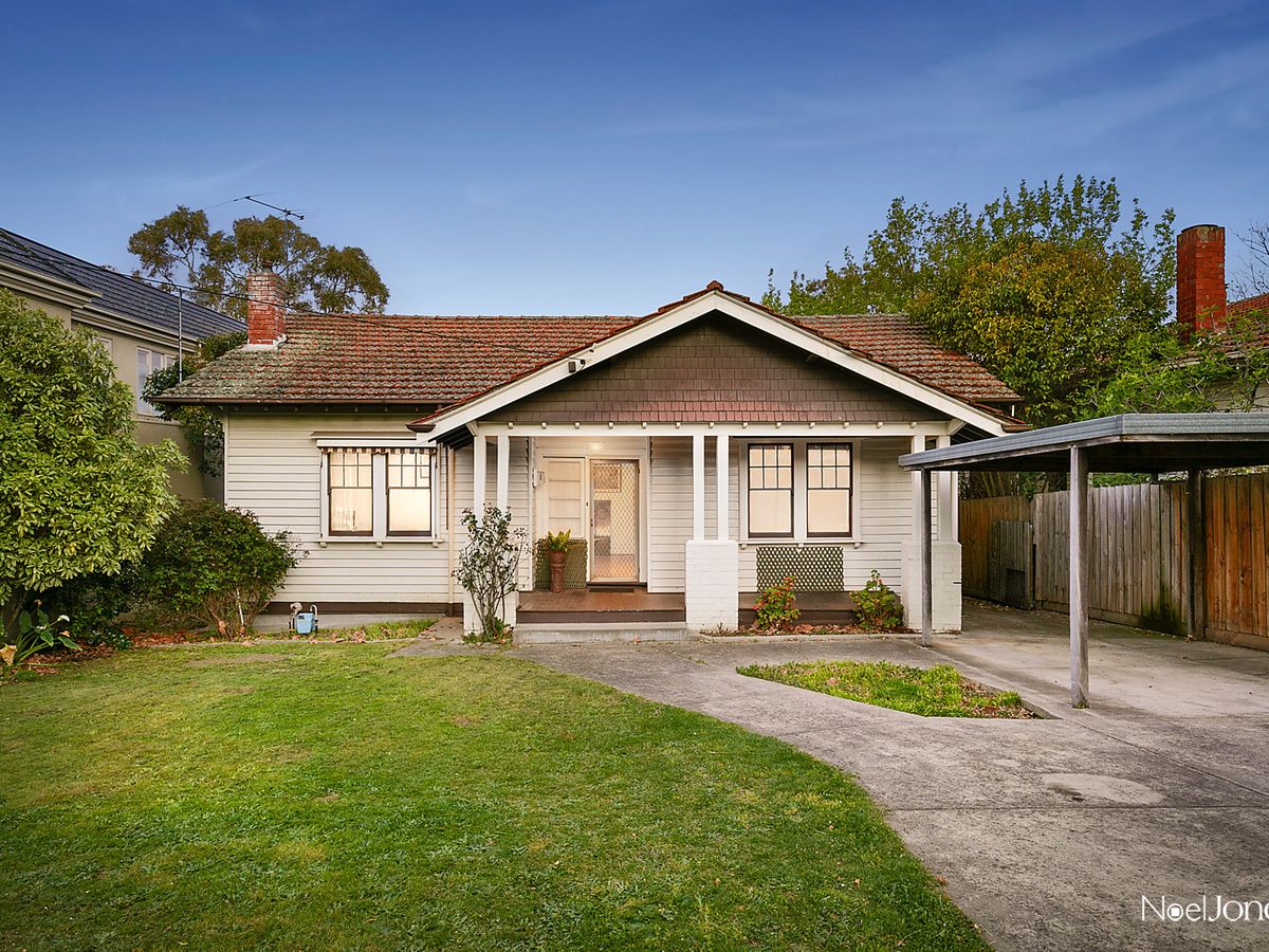 10 Creswick Street BALWYN