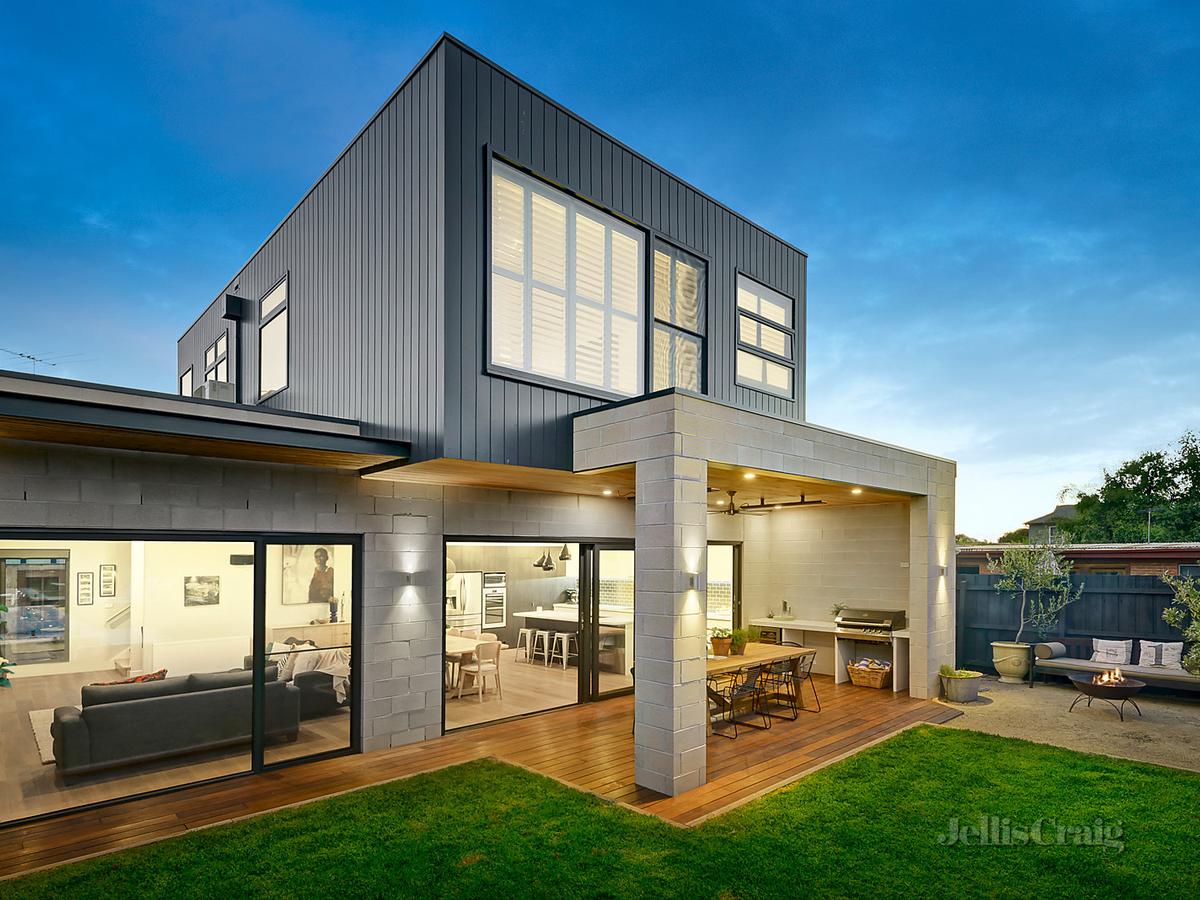 10 Lockwood Avenue BRIGHTON EAST