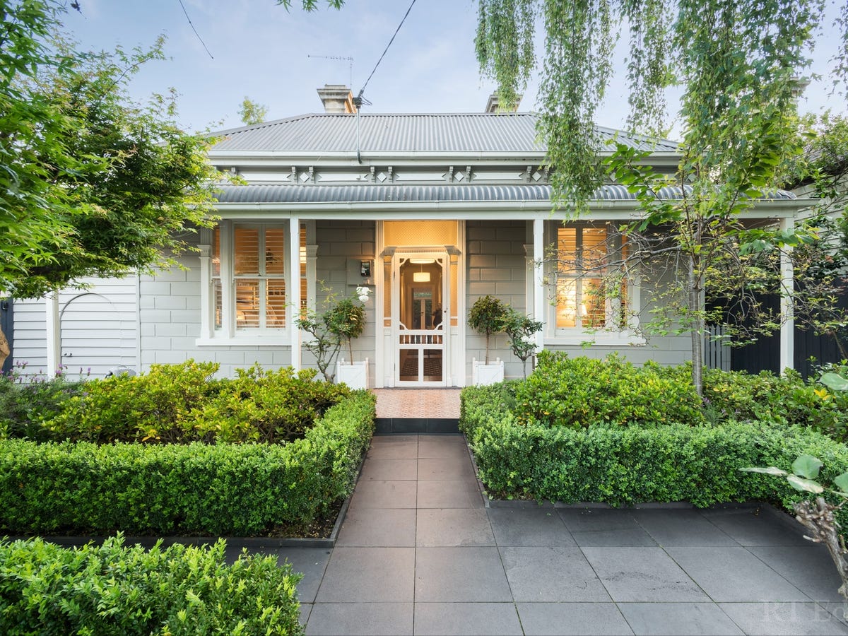 10 Roseberry Street HAWTHORN EAST