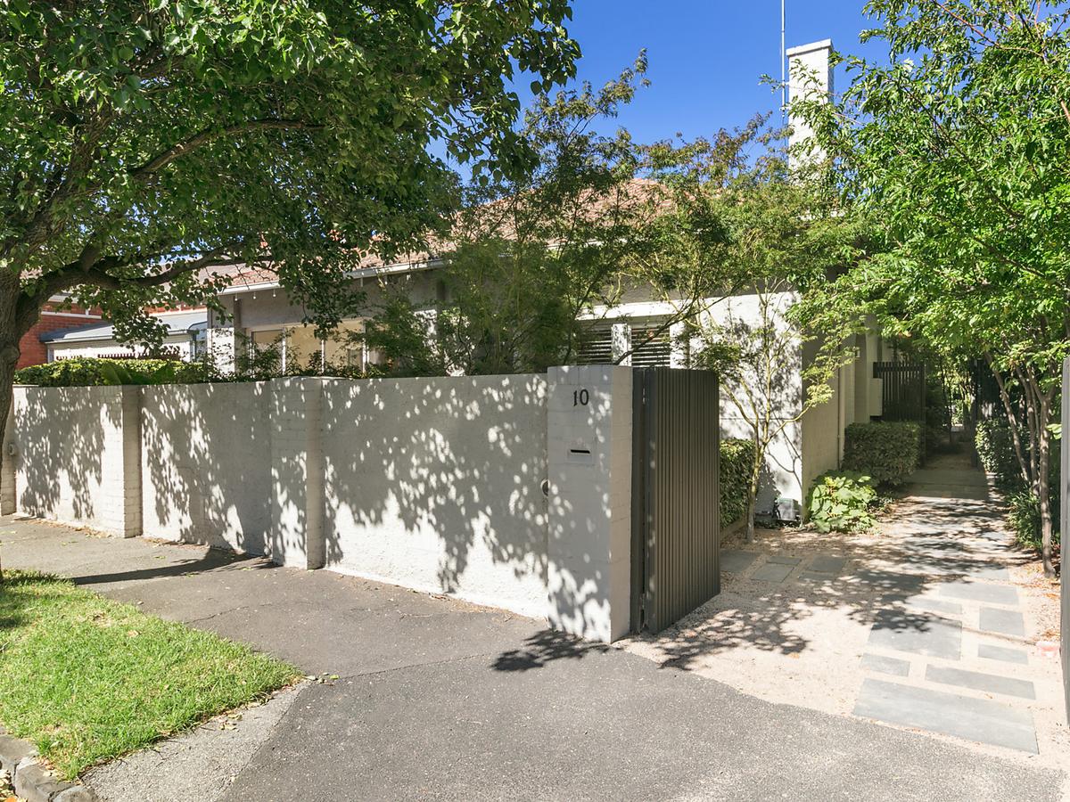 10 Royal Crescent ARMADALE