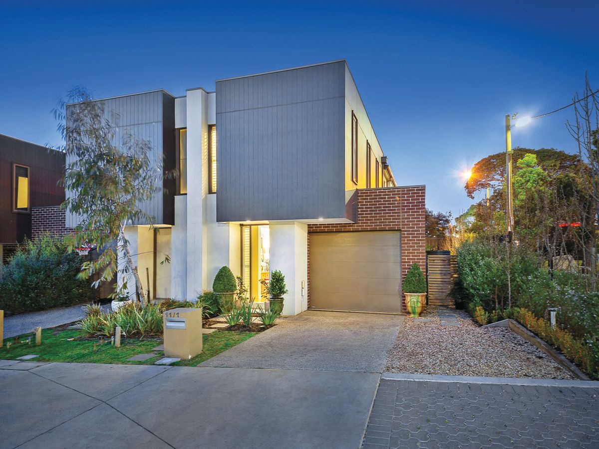 11/1 Barr Street BRIGHTON EAST