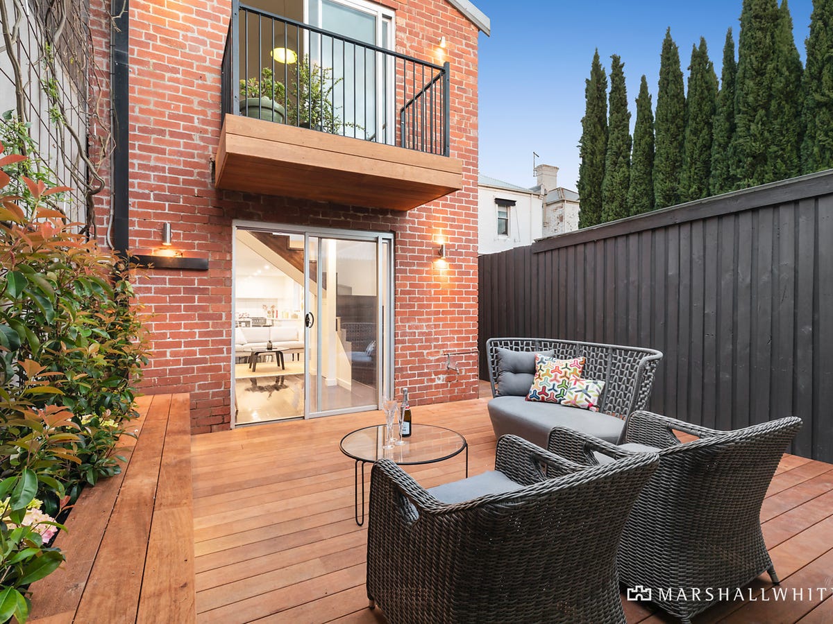 110 Canterbury  Place MIDDLE PARK