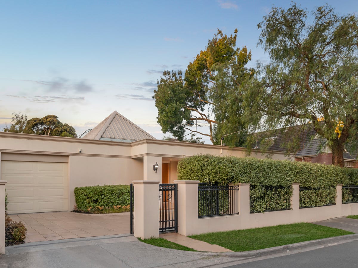 111 Mount Street KEW