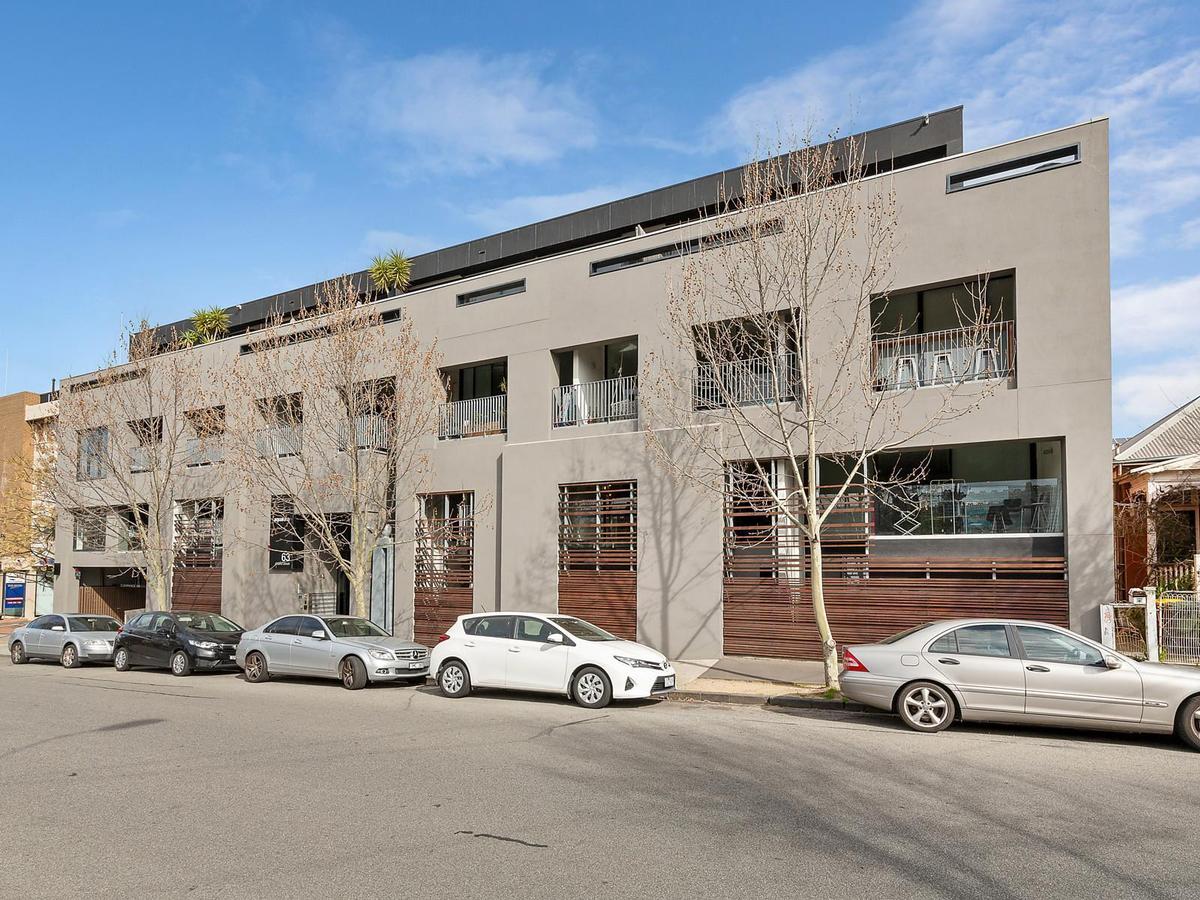 114/63 Acland Street ST KILDA