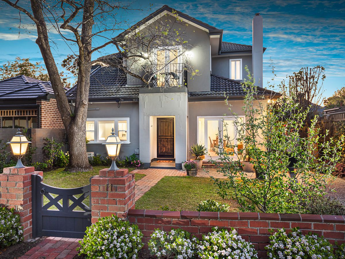 11 Berwick Street CAMBERWELL