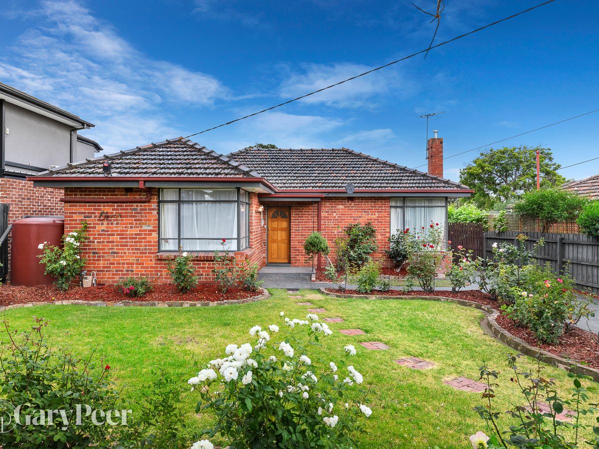 11 Dickens Street BENTLEIGH