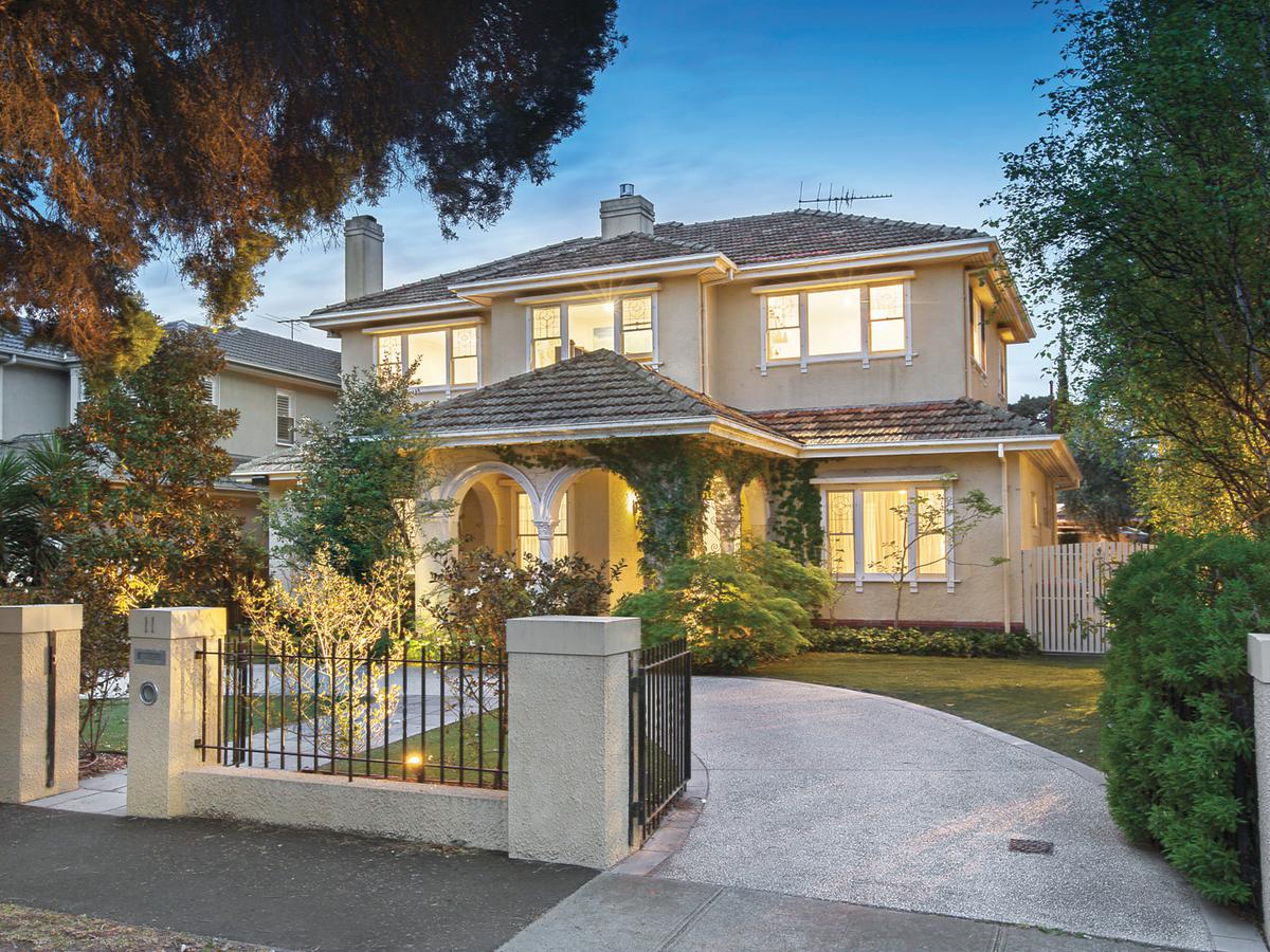 11 Downes Avenue BRIGHTON
