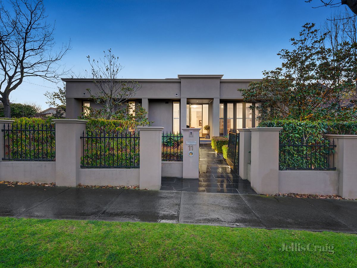 11 Forster Avenue MALVERN EAST