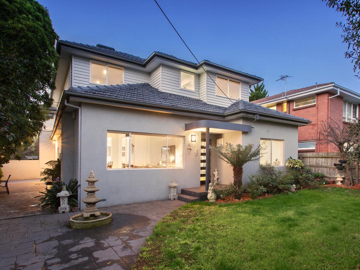 11 Munro Avenue CARNEGIE