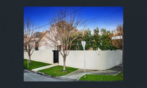 11 Springfield Avenue TOORAK