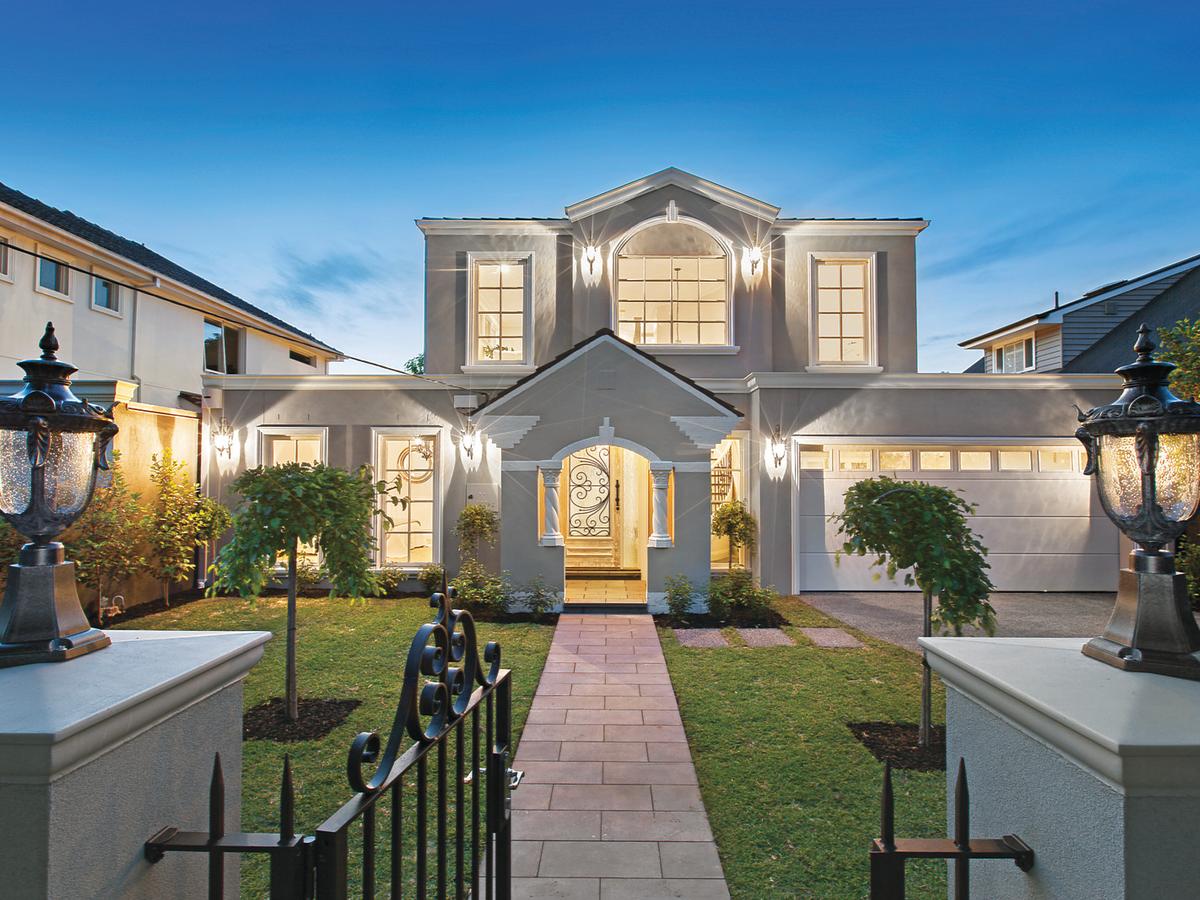 11 Summerhill Road BRIGHTON EAST