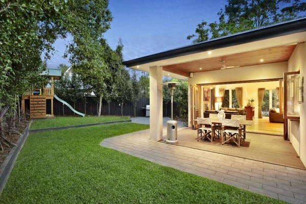 11 Wiringa Avenue CAMBERWELL