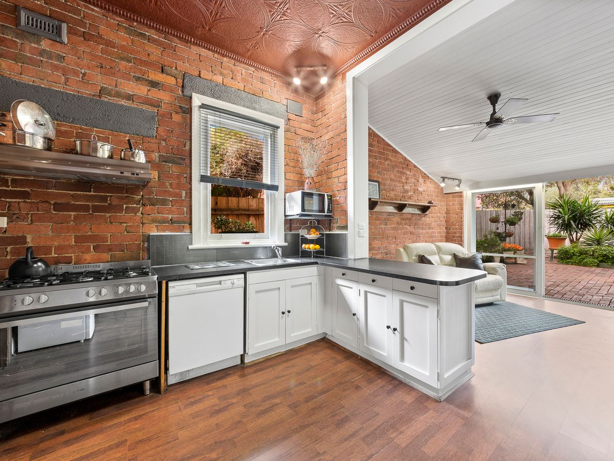 125 Beach Road SANDRINGHAM