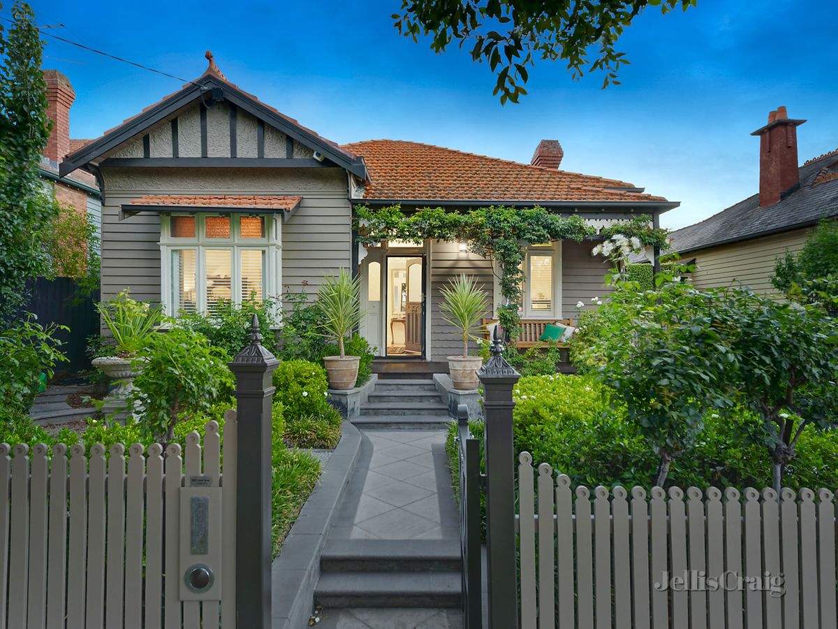 128 Harcourt Street HAWTHORN EAST