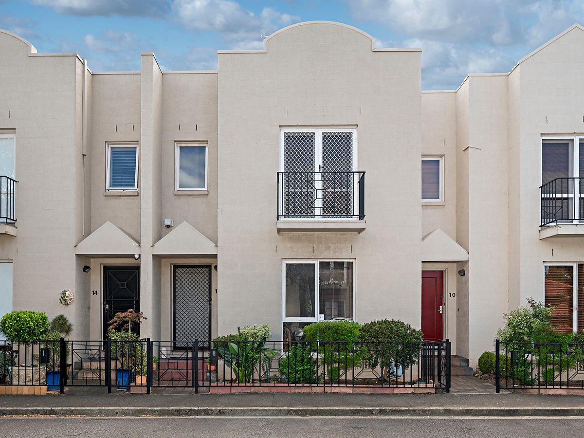 12 Davies Street PORT MELBOURNE