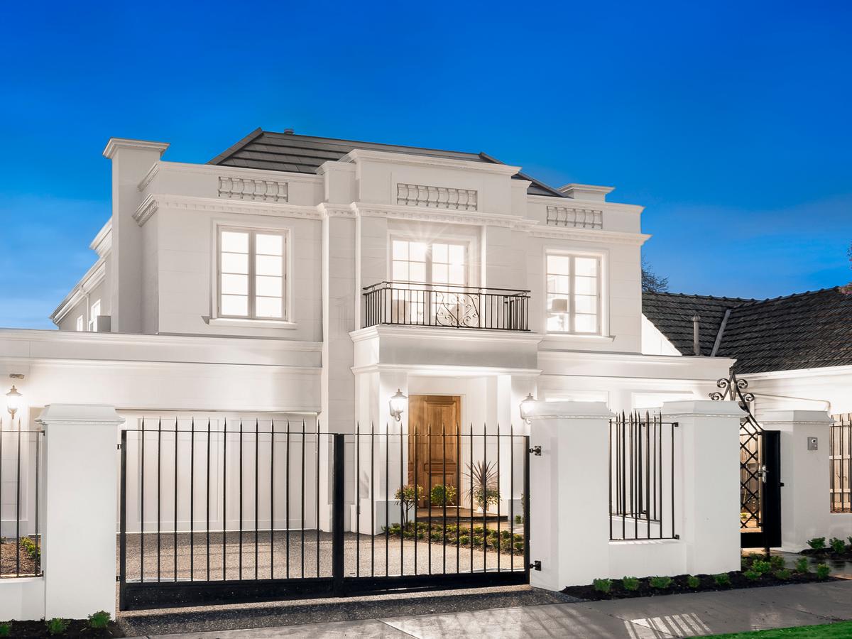 12 Elliott Avenue BALWYN