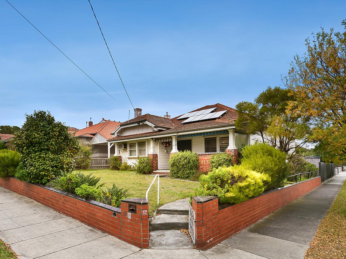 12 Field Street BENTLEIGH