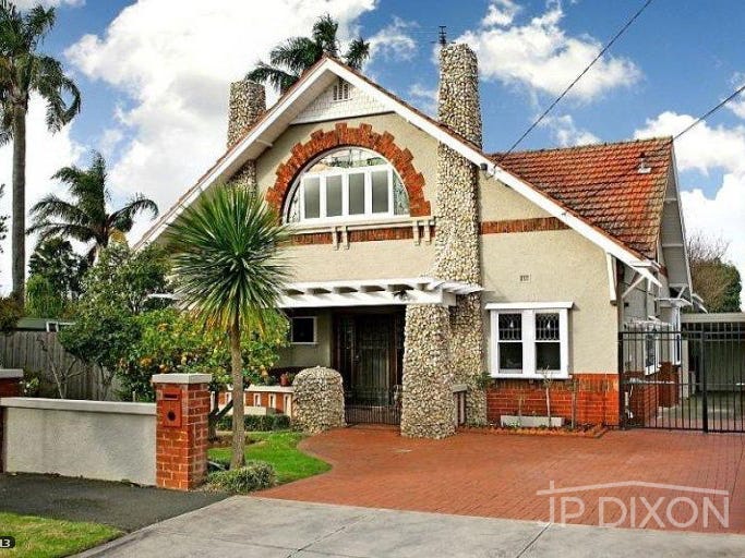 12 Hillcrest Avenue BRIGHTON