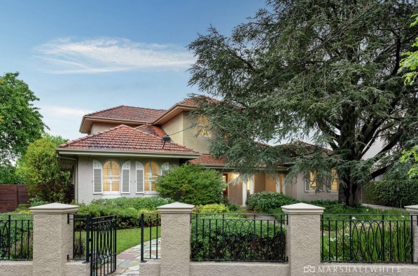 12 Knutsford Street BALWYN