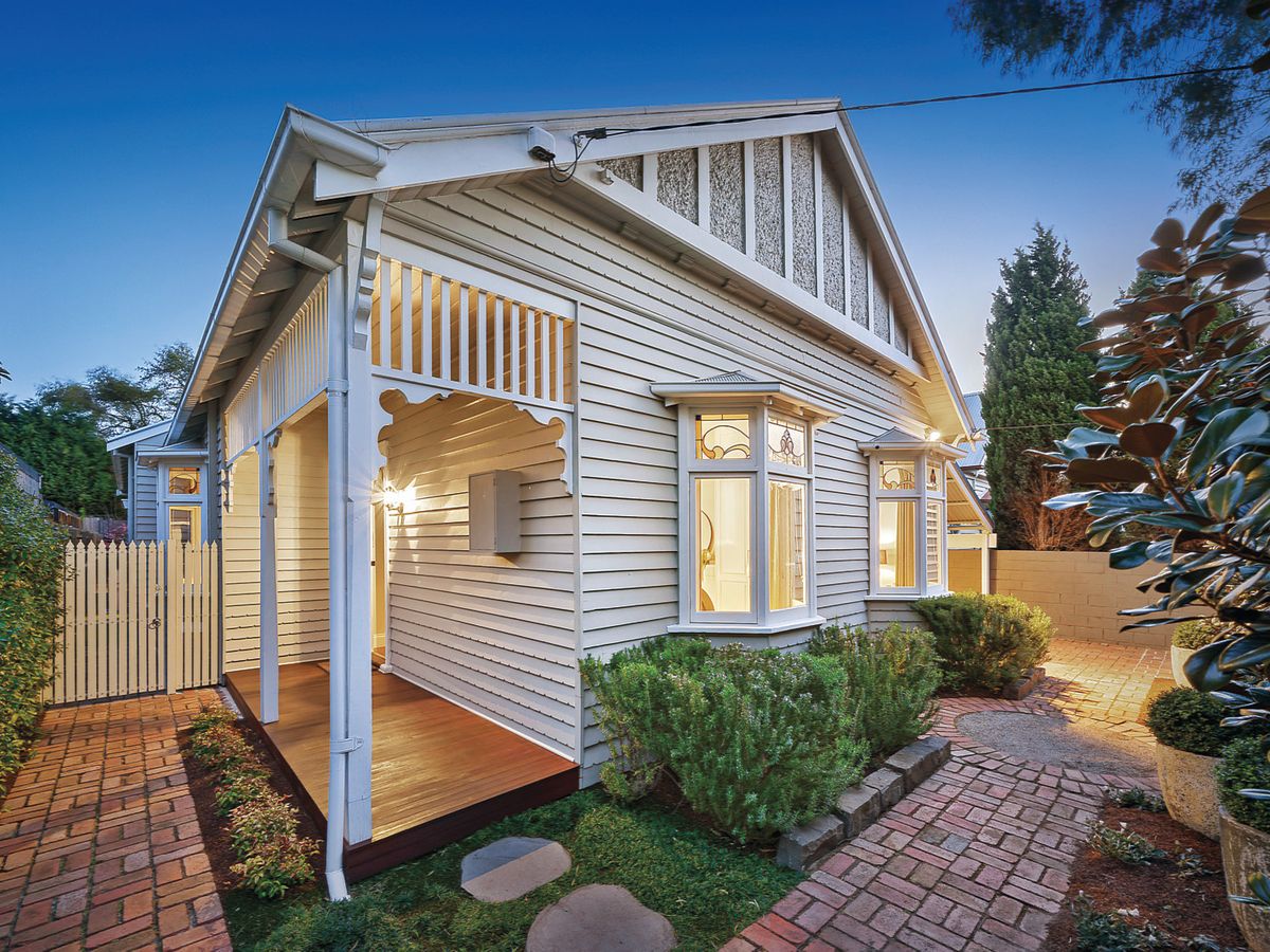 12 Vaucluse Street BRIGHTON