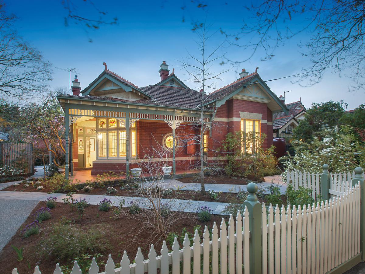 13 Epping Street MALVERN EAST
