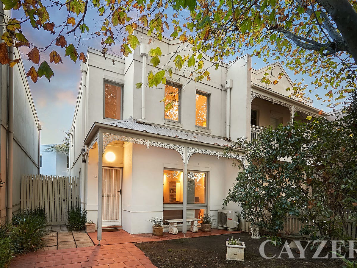 13 Henderson Street SOUTH MELBOURNE