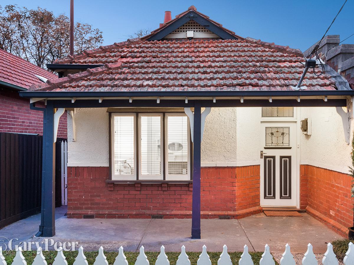 13 Wilks Street CAULFIELD NORTH