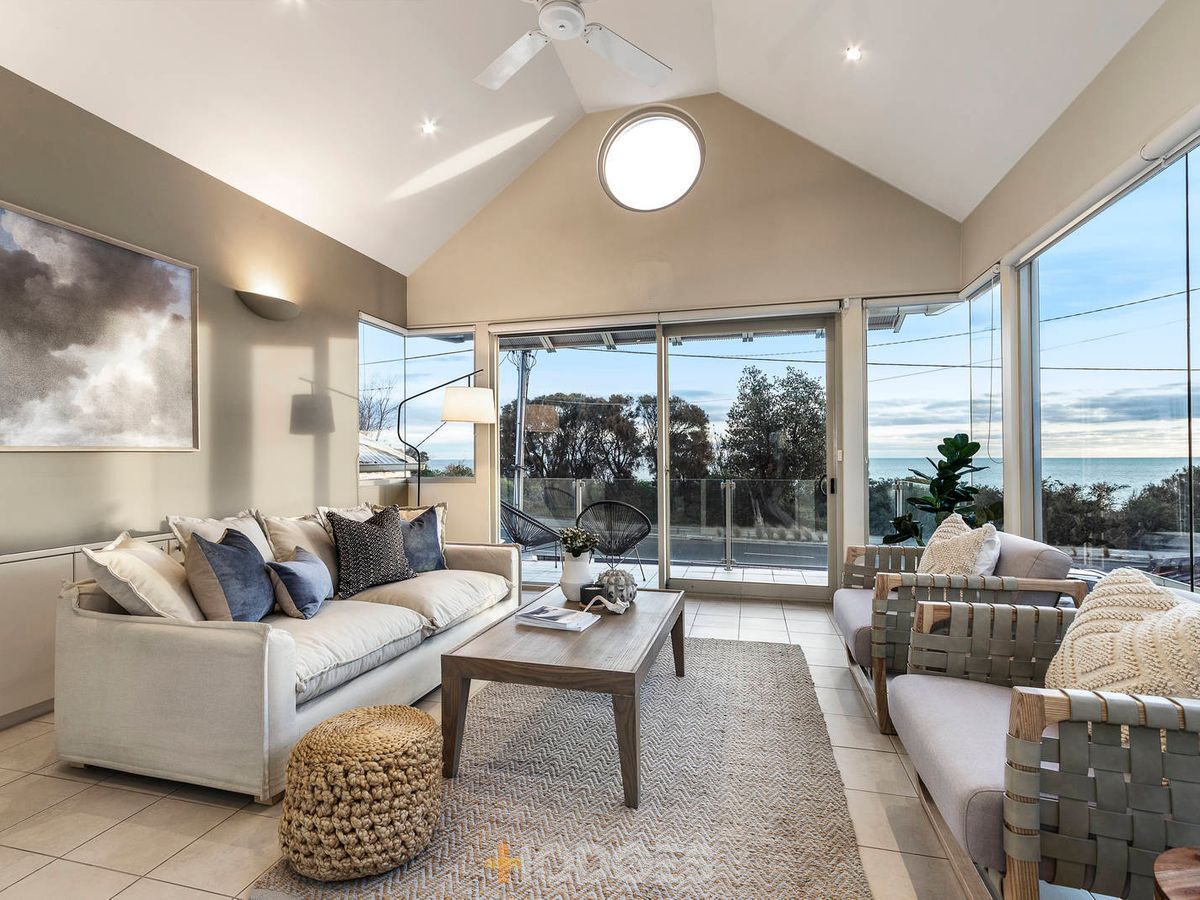 142 Beach Road SANDRINGHAM
