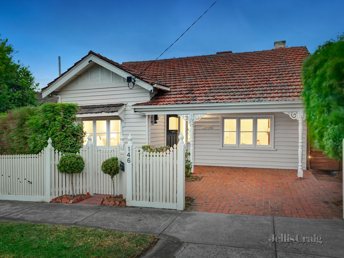 146 Peel Street KEW