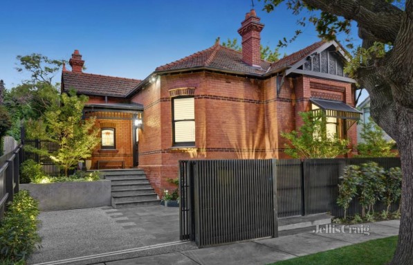 14 Densham Road ARMADALE