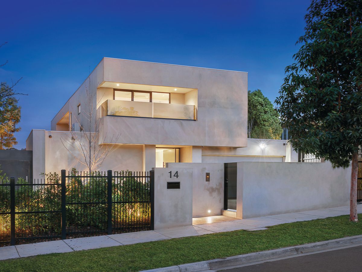 14 Dunoon Court BRIGHTON EAST