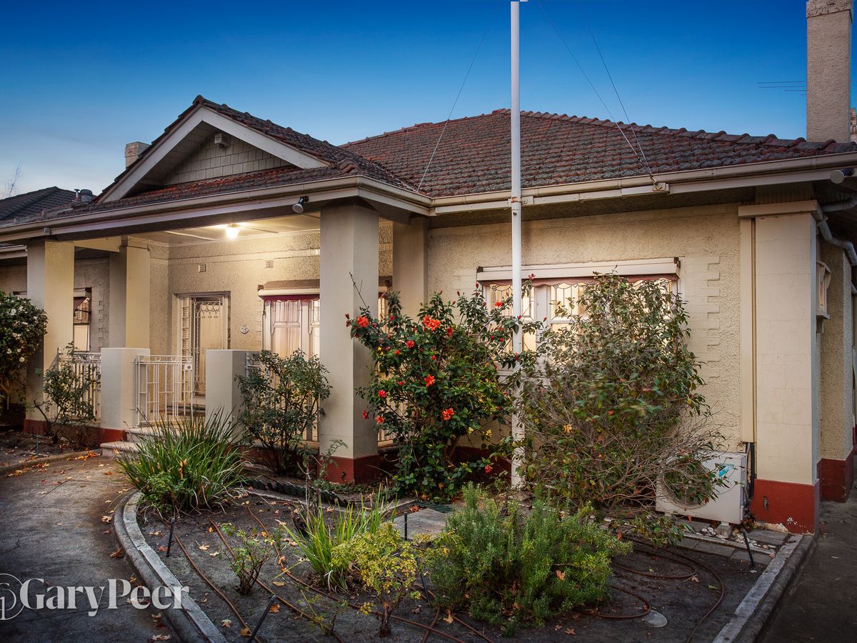 14 Lempriere Avenue ST KILDA EAST