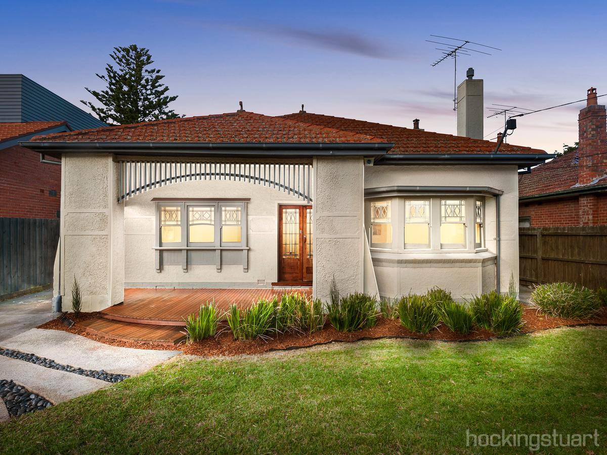 14 Lucas Street CAULFIELD SOUTH