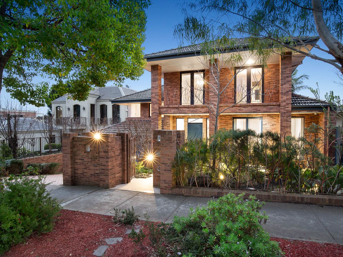 14 Neave Street HAWTHORN EAST