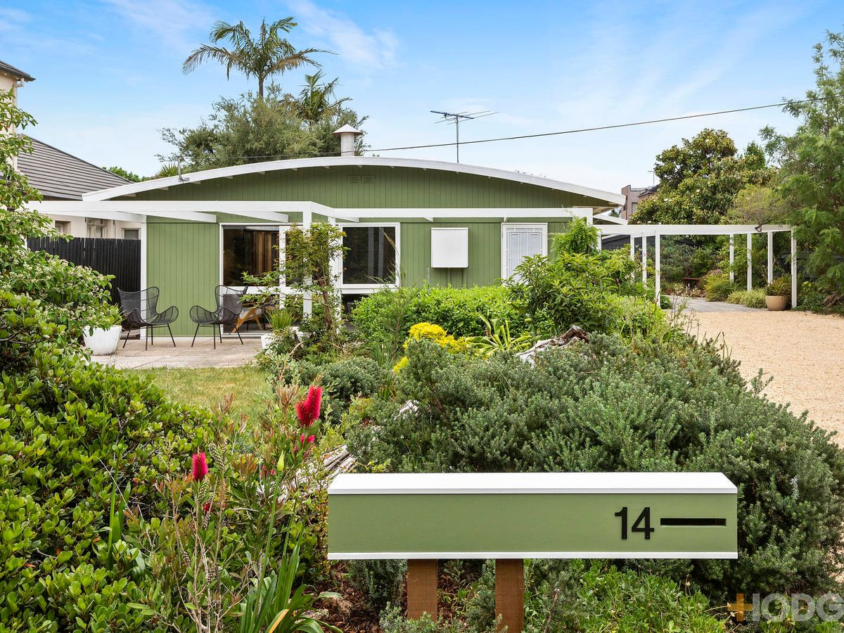 14 Pasadena Avenue BEAUMARIS