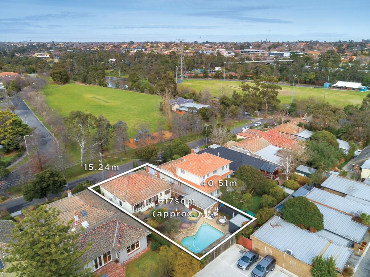 14 Saxby Road GLEN IRIS