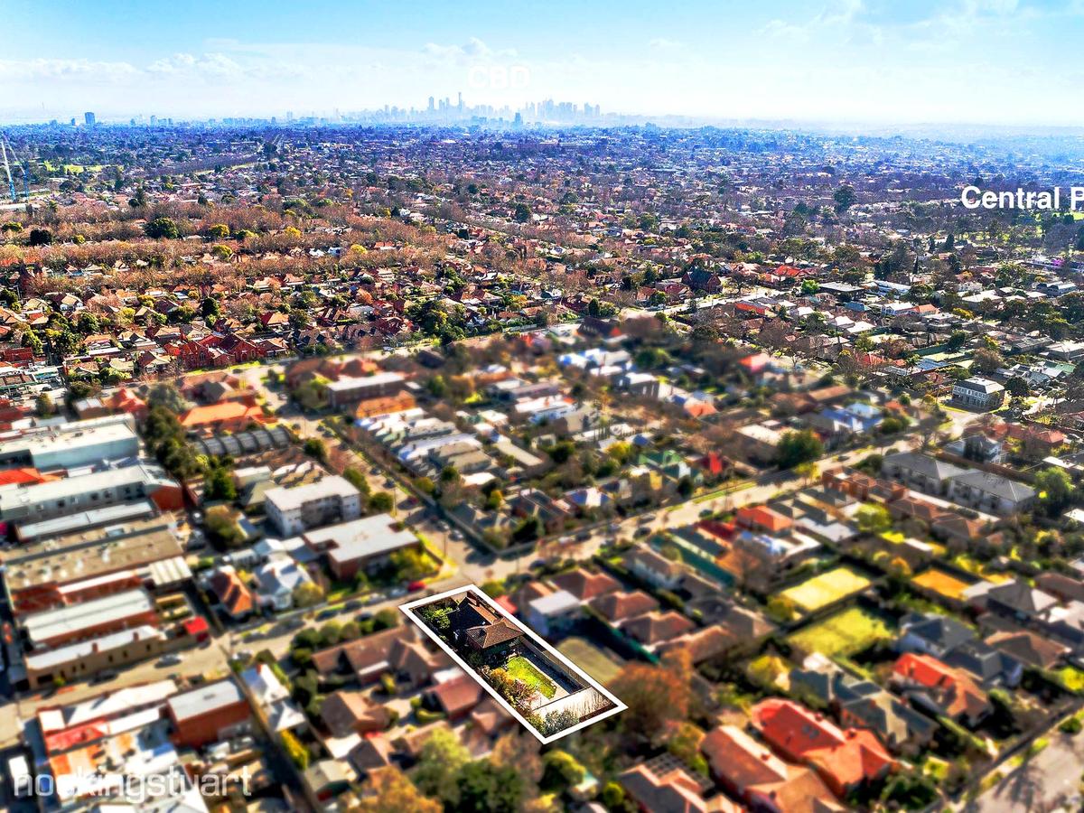 14 Tennyson Street MALVERN EAST