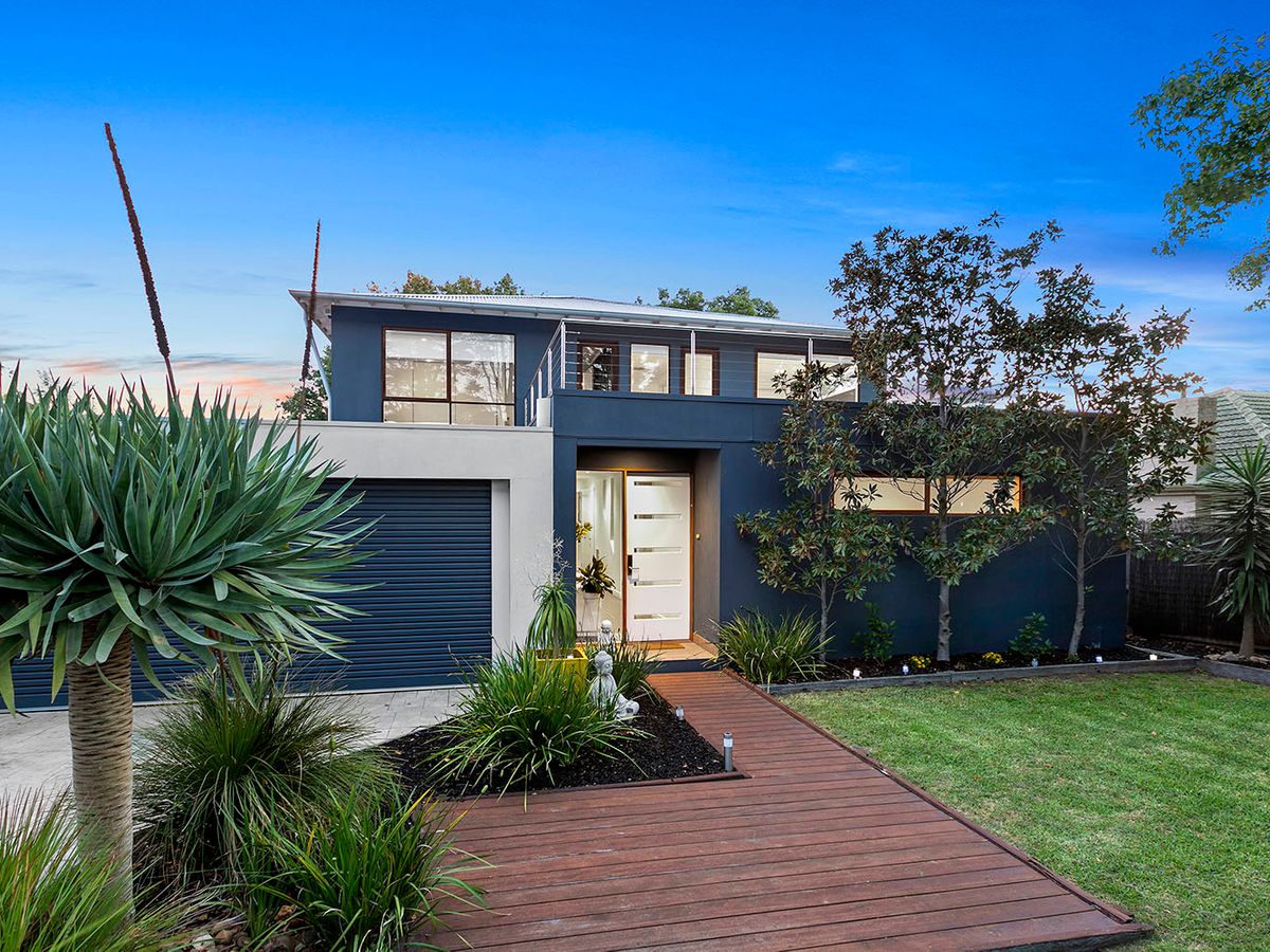14 Weatherall Road CHELTENHAM