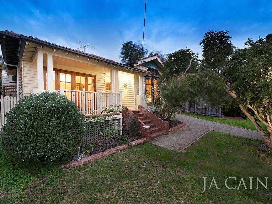 15 Beryl Street GLEN IRIS